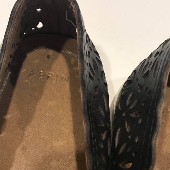 AERIN Flat slip on leather laser cut  murex floral - Picture 3 of 6